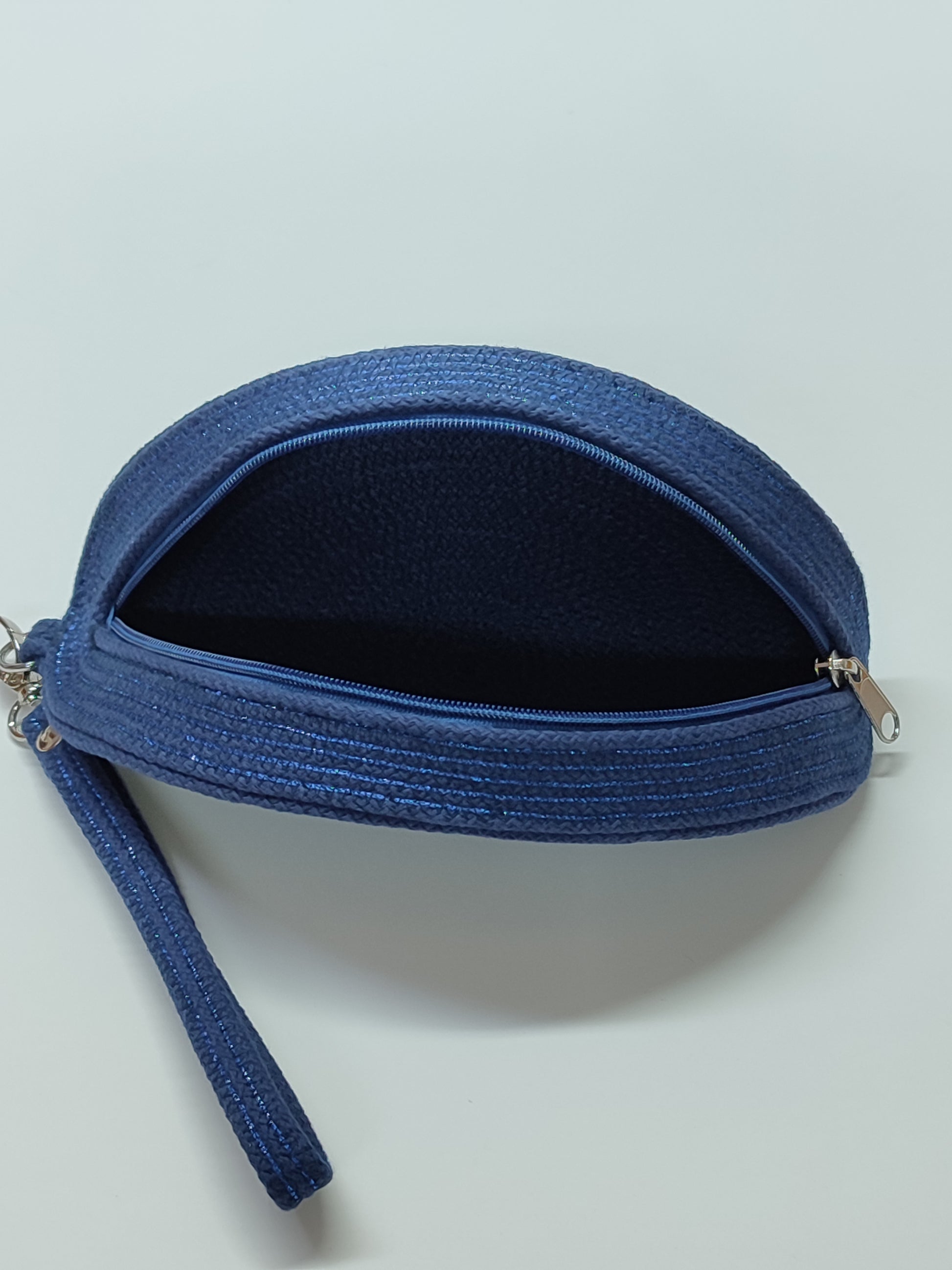Bolso de mão artesanal elegante com alça removível